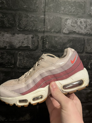 nike air max 95 barely rose hot punch