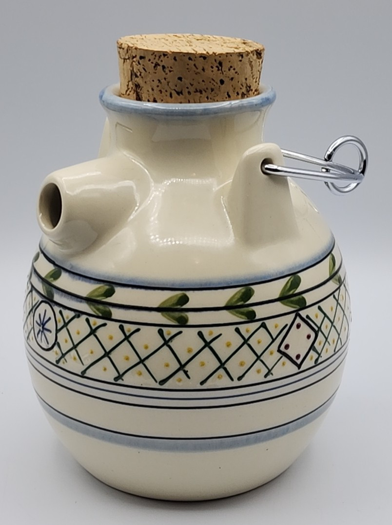 Hartstone Country Squire 48 Oz Pitcher with Cork Stopper