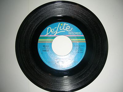 Kool & The Gang - Take It To The Top / Love Affair    De-Lite   NM 1980