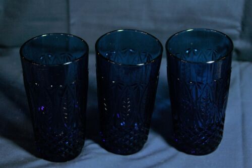  Cobalt Blue Drinking Glasses made in France - Picture 1 of 2
