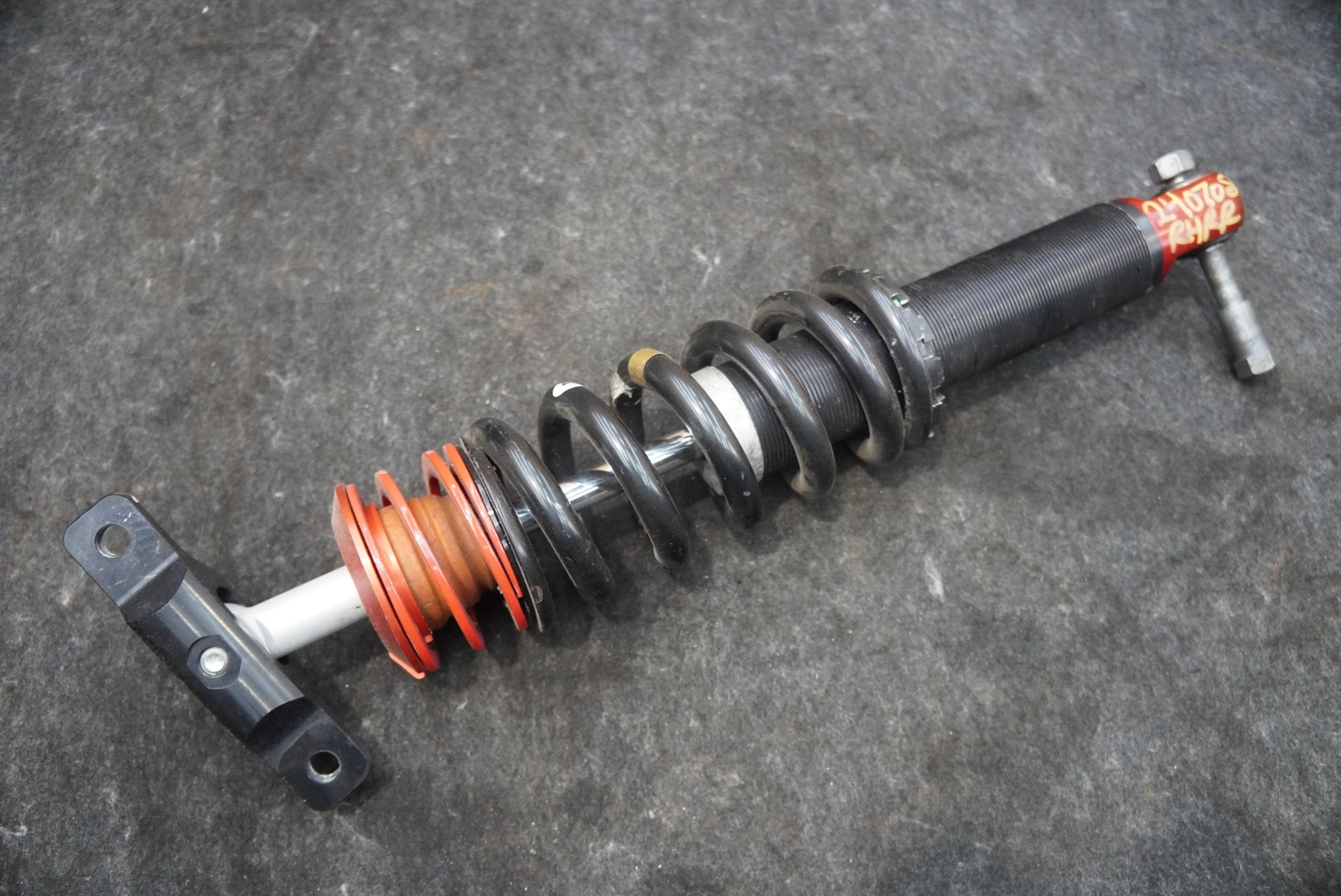 Rear Shock Absorber Spring Coil Strut 333581 OEM Ferrari 488 Challenge 2018