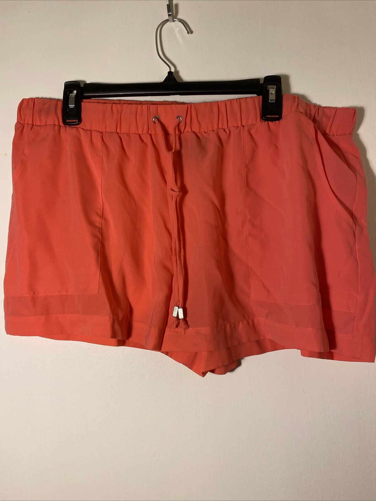Mossimo Womens Cuffed Shorts Size XL Pink  2 Pockets