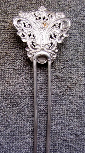 Vintage aluminum  Victorian hair comb -  NO US IMPORT FEES - Foto 3 di 14