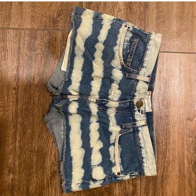 Current/Elliot tie dye boyfriend shorts size 25.