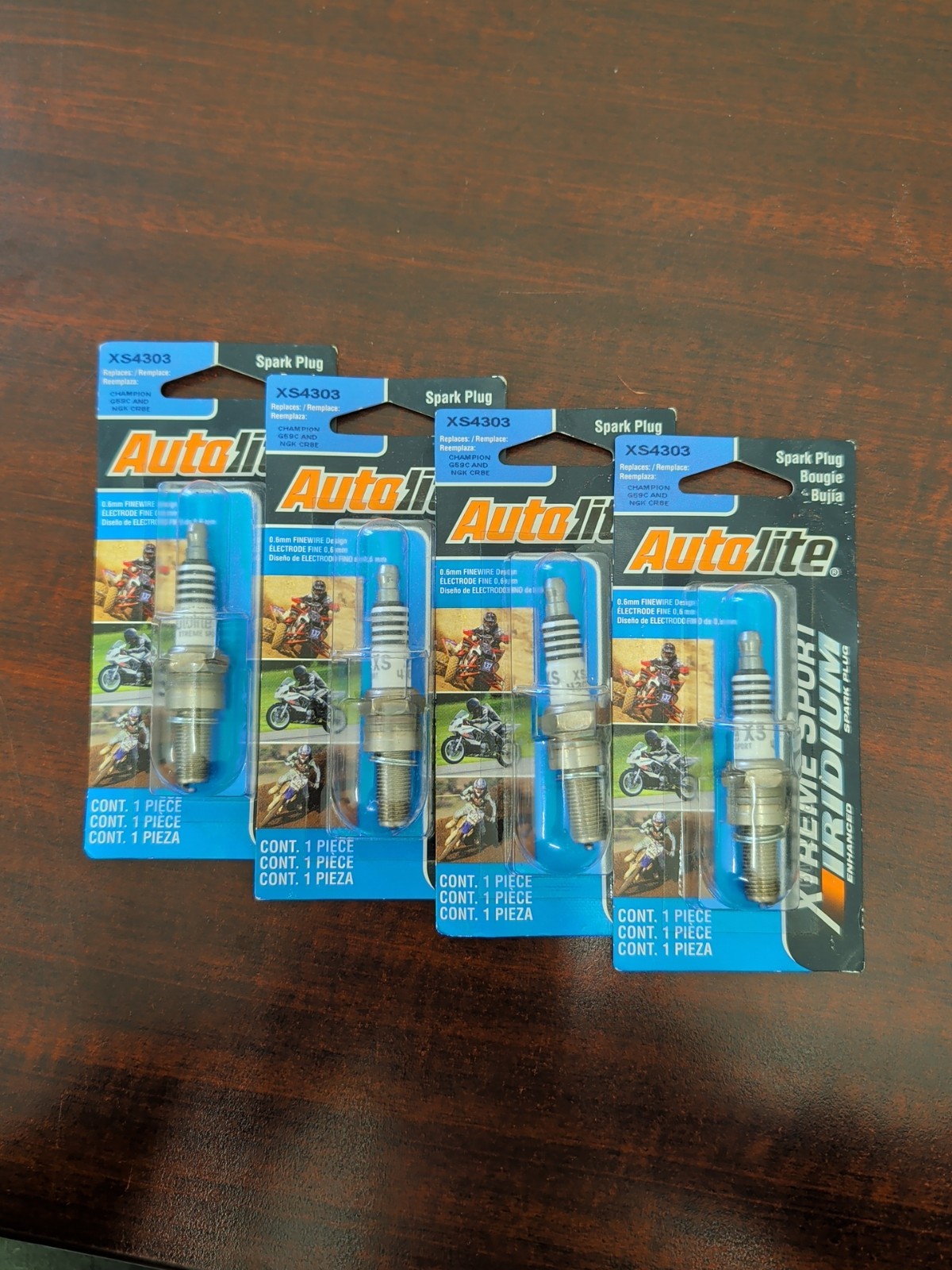 4 Piece - AUTOLITE XTREME SPORT IRIDIUM SPARK PLUGS XS4303DP Bundle