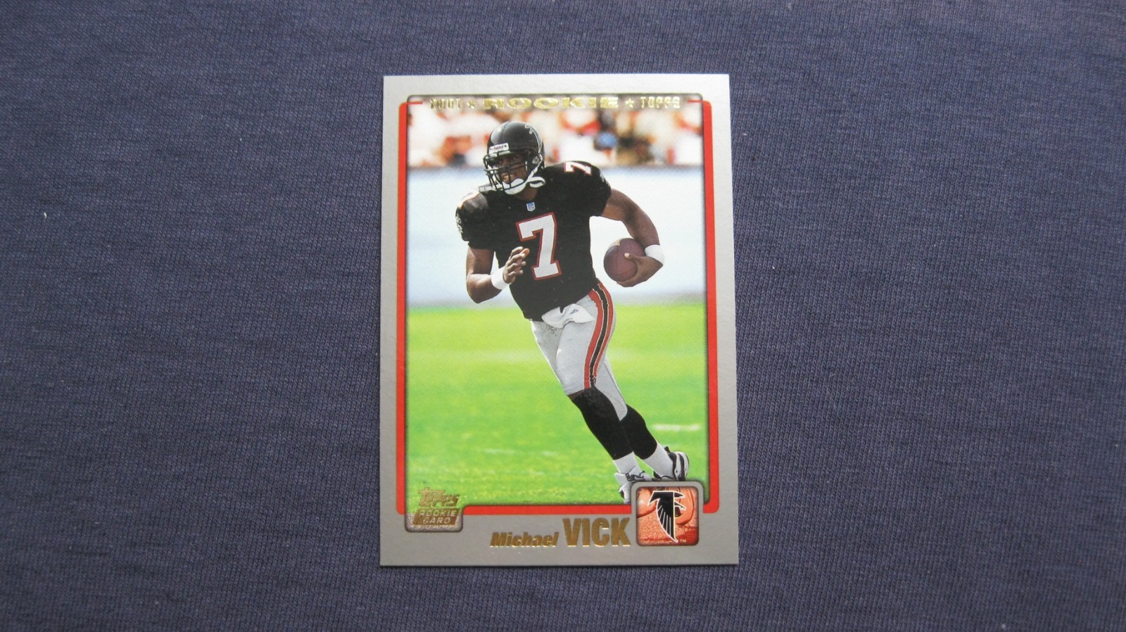 2001 Topps #311 Michael Vick Falcons Rookie MINT