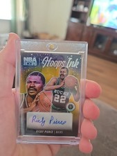 2023-24 Panini Hoops Premium Stock Ricky Pierce Auto Gold  03 /10 BUCKS #HI-RIK