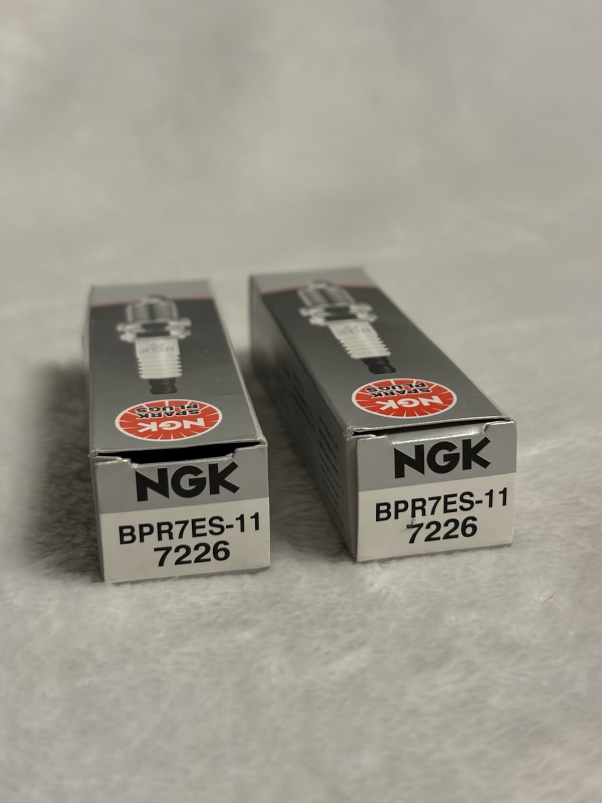 NGK BPR7ES-11 7226 Spark Plugs  Lot of 2  New in Box