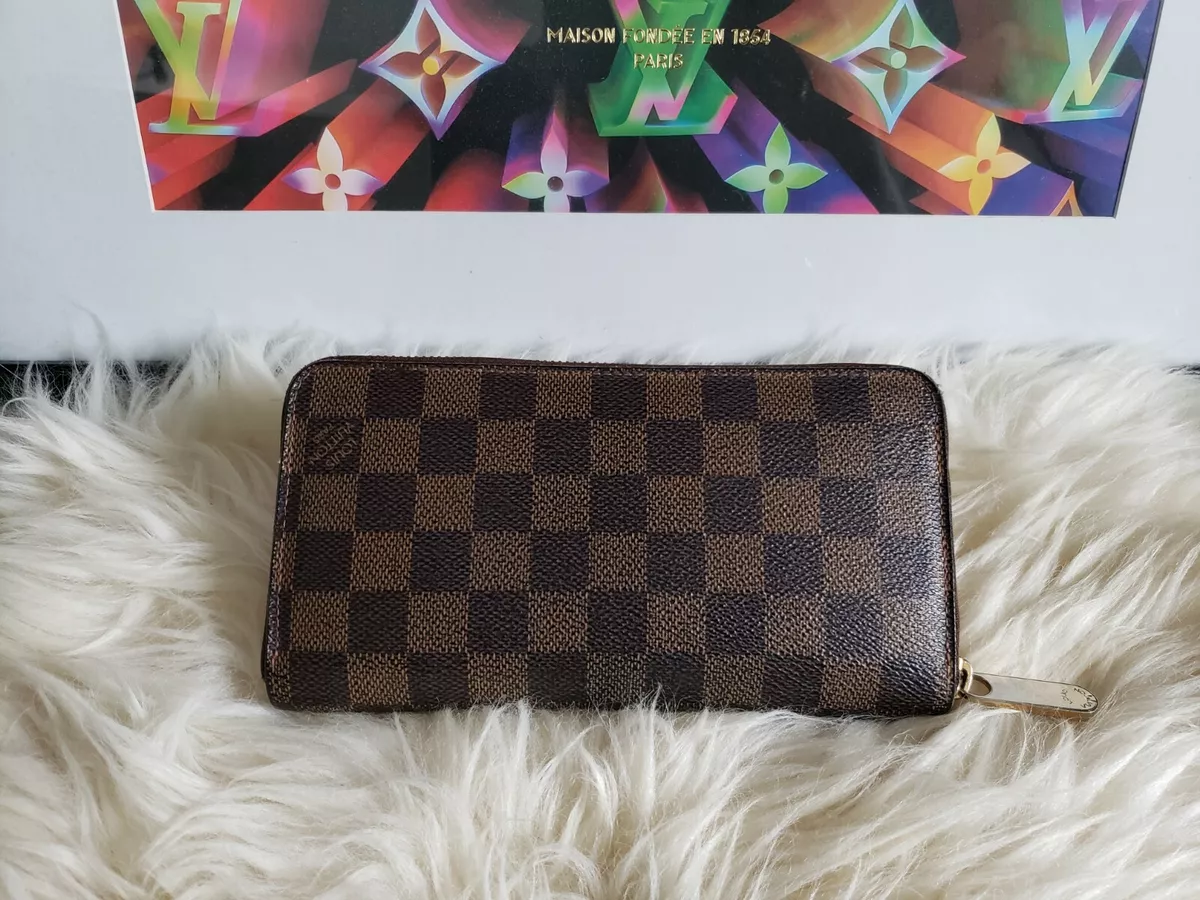 Louis Vuitton Damier Ebene Canvas Zippy Wallet Louis Vuitton