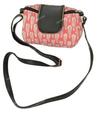 Multipurpose Daily Use Leather Looking Women Shoulder Long Lasting Messenger Bag