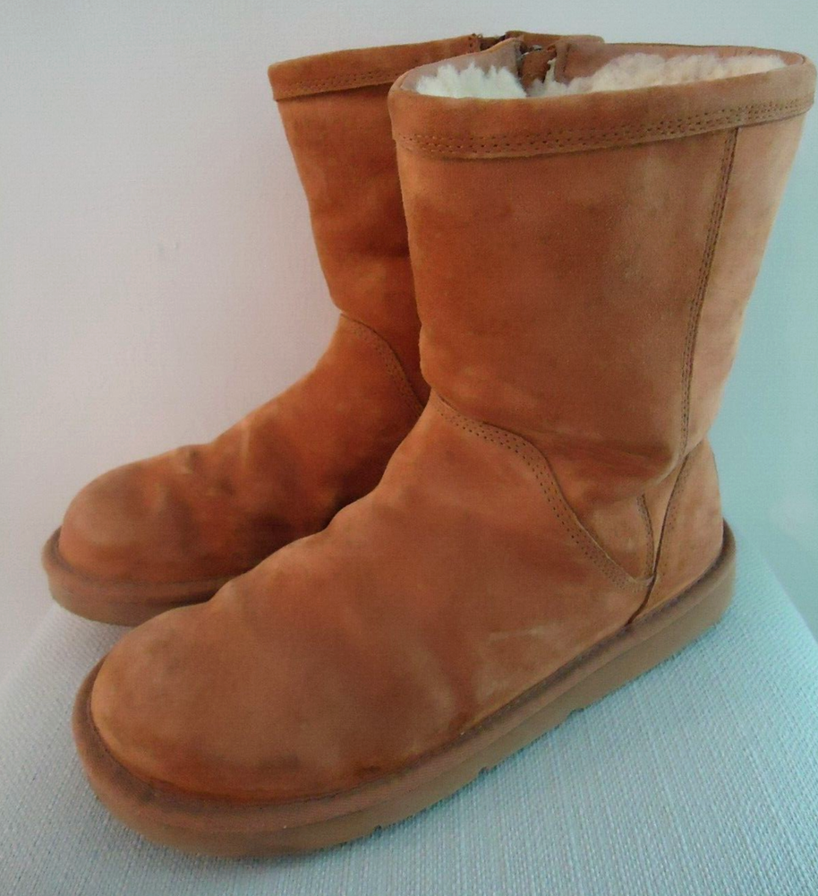 UGG Boots 1889 Women's 10