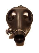 New in plastic bag Israeli gas mask size 3 YOUTH (mask only)
