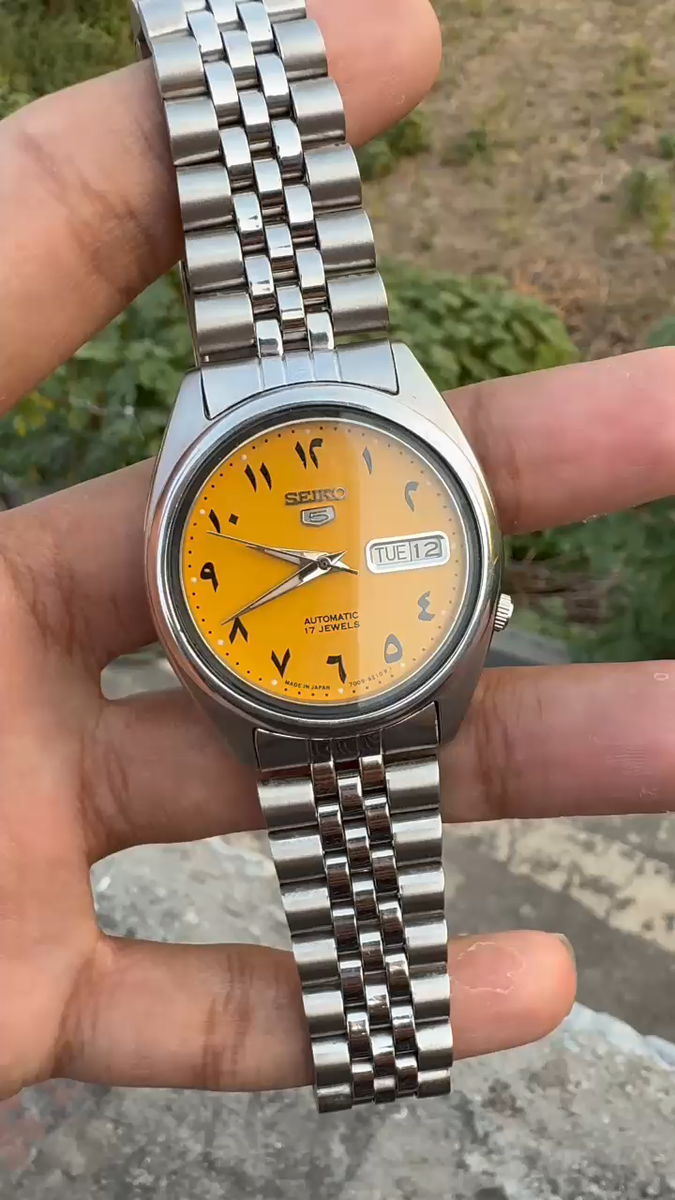 Vintage Seiko 5 Automatic 7009 Arbaic Dial Men's Wrist Watch | eBay