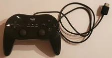 Official Nintendo Wii U Classic Pro Controller Wired OEM Model RVL-005 Black