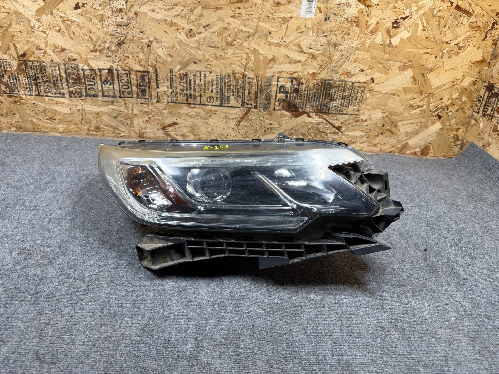 HONDA CR-V 15-16 FRONT RIGHT PASSENGER SIDE HEADLIGHT LIGHT LAMP LED OEM B-159
