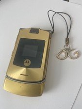 Motorola RAZR V3i Dolce & Gabbana Gold Limited Edition Phone with D & G Strap