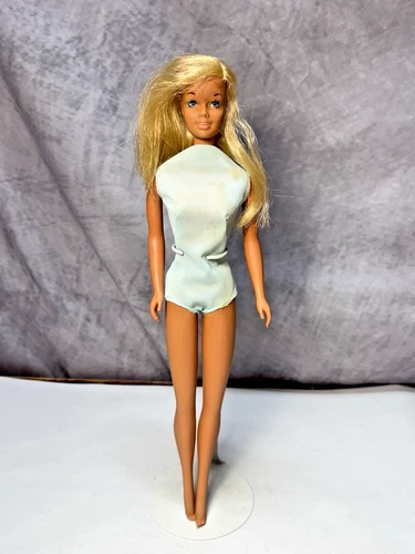 Vintage 1970's Sunset Malibu Barbie 1067 Twist 'n Turn  BA-4