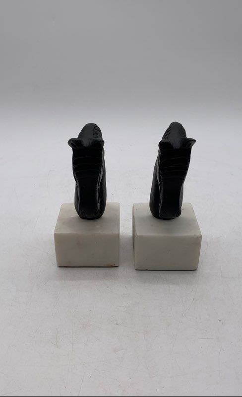 Black White Decorative Collectible Modern Horse Head Bookends Lot Of 2