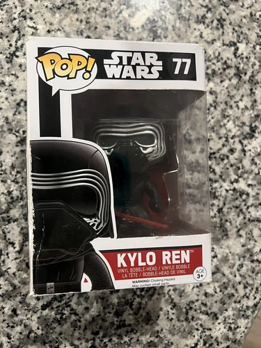 FUNKO POP STAR WARS KYLO REN HELMET FORCE AWAKENS TARGET EXCLUSIVE VAULTED #77
