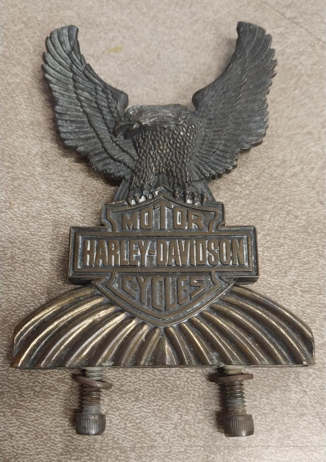 Eagle Sissy Bar Insert 9177085 13034 Harley Davidson Brass Emblem