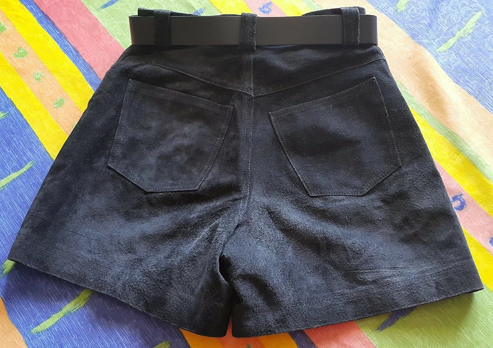 PANTALONES CORTOS VINTAGE AUTÉNTICOS STREET ONE DE CUERO NEGRO PARA MUJER CON CINTURÓN:S Foto 3 de 4