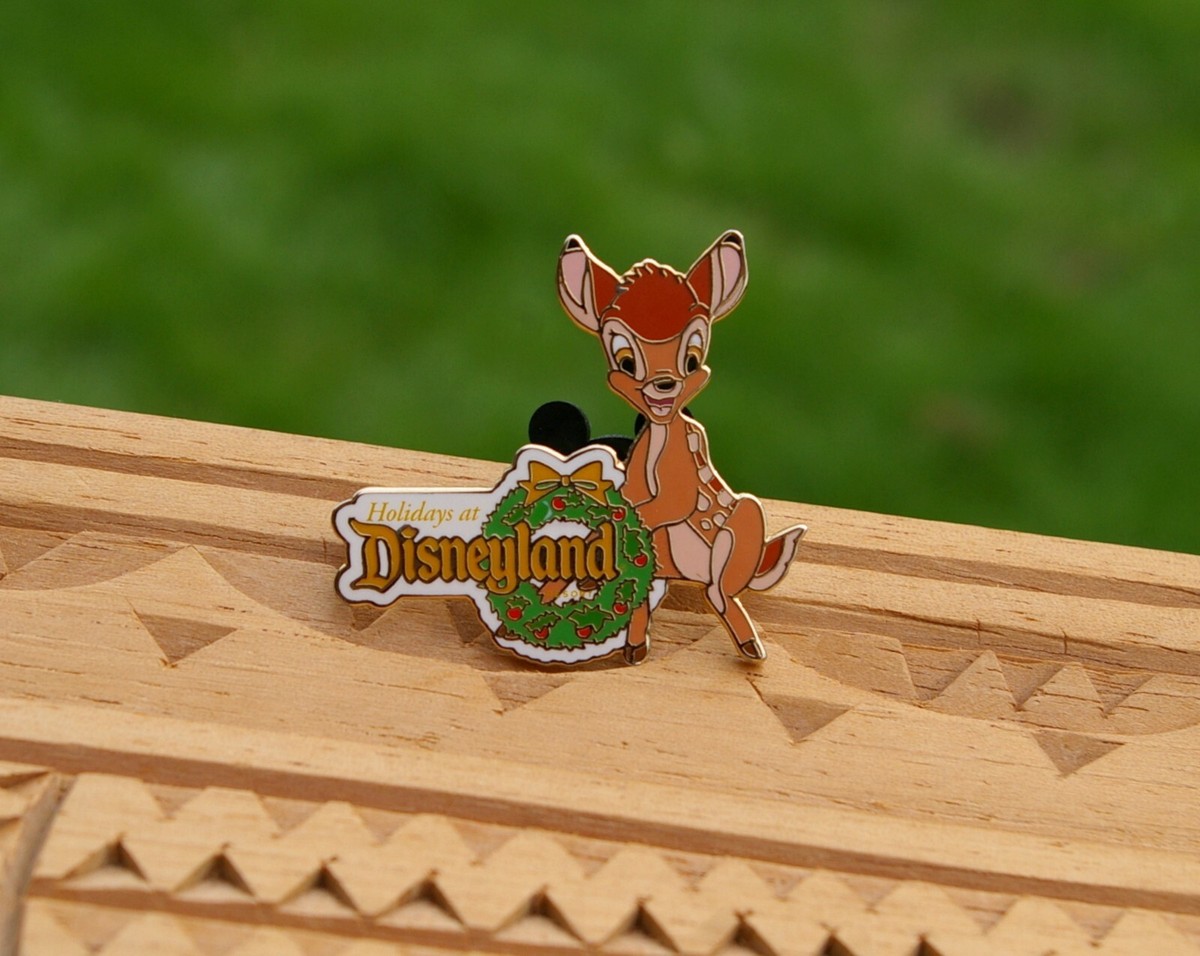 Bambi Christmas Wreath Holidays at Disneyland 1 5/8