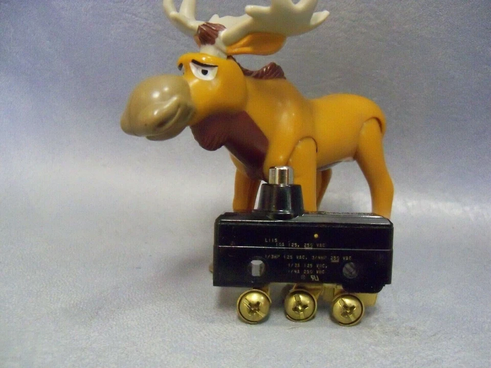 20pcs Microswitch 6BS3-B Limit Switch 10 Amp by Honeywell - Image 2 of 4