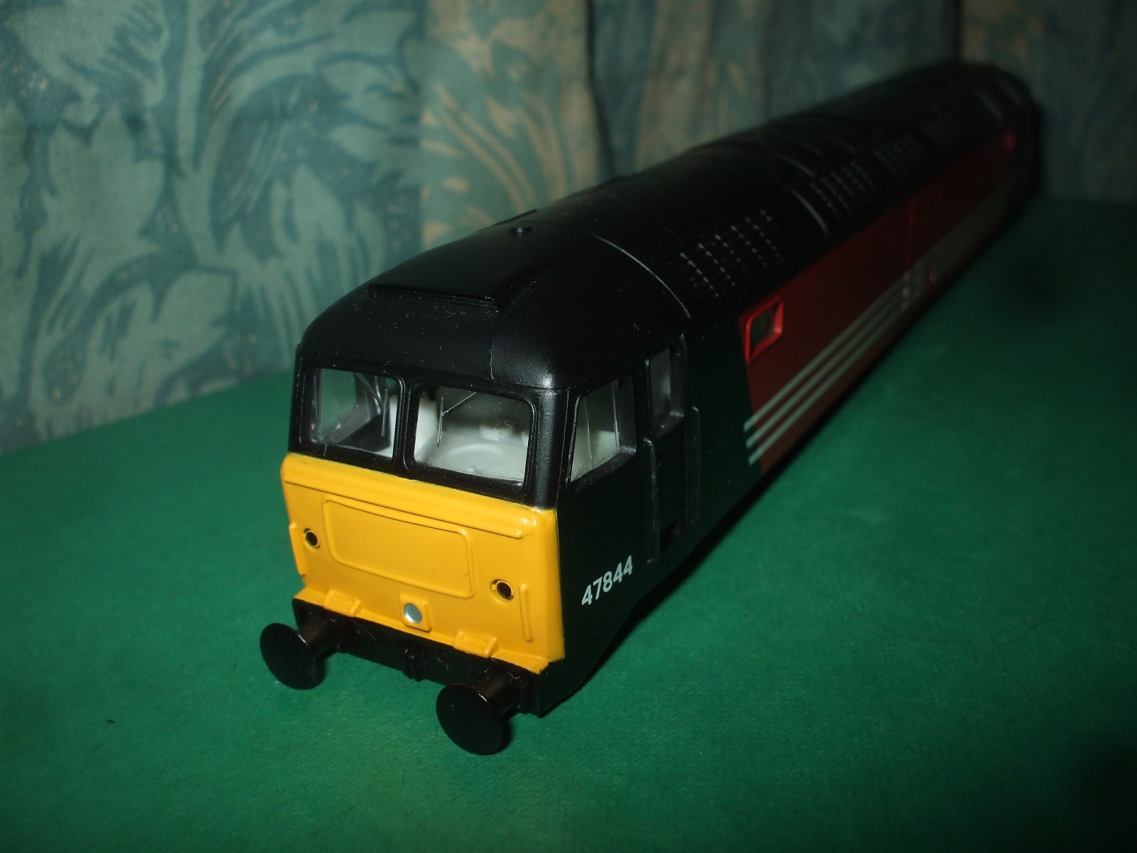 Hornby Railways Collector Guide - Model - Class 47 Diesel Electric