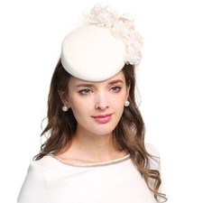 White Womens Derby Dress Fascinator Wool Pillbox Hat Flowers Wedding Tilt Hats