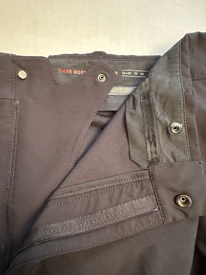 Nike Size 38x30 Tiger Woods Collection Black Golf Pants Dri Fit Snap Closure - Image 2 of 4