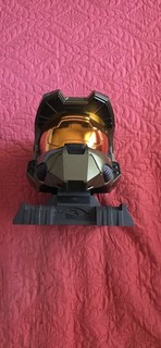 Halo 3 Legendary Edition Master Chief Helmet Stand With Games