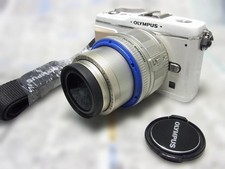 Olympus PEN E-P1 Mirrorless Camera 14-42mm Lens White 12.3MP Maximum Resolution
