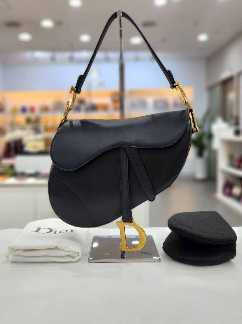 Dior Black Saddle Medium Shoulder Bag M0455CBAA 125840390 | eBay