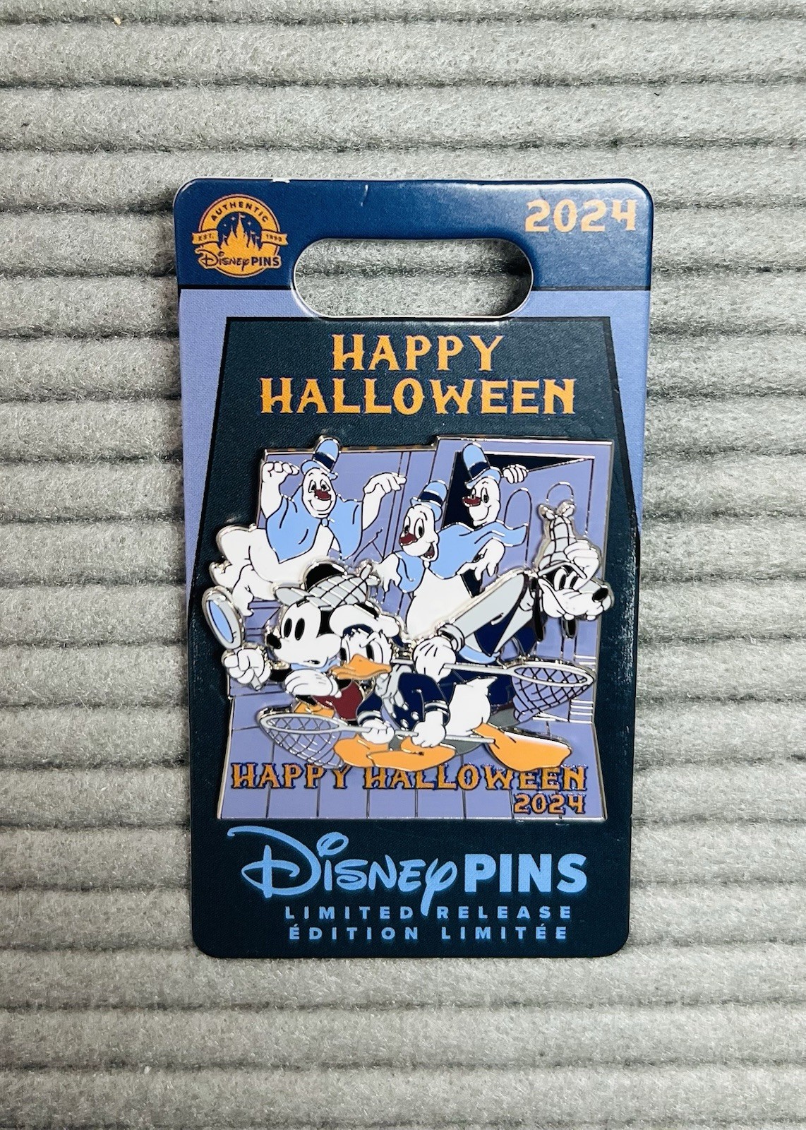Disney Happy Halloween 2024 Pin Mickey Donald Goofy Lonesome Ghosts LR