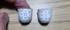 Dollhouse Miniature 1:12 Pair of Reutter Porcelain Pots