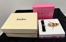 2002 ESTEE LAUDER Pleasures Boat Ride Solid Perfume Compact NIB