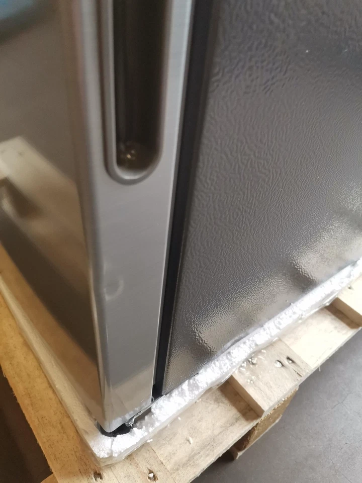 Mercancía de segunda mano: frigorífico combinado PKM KHKG117ES 117 litros de capacidad útil, plata - Imagen 4 de 4