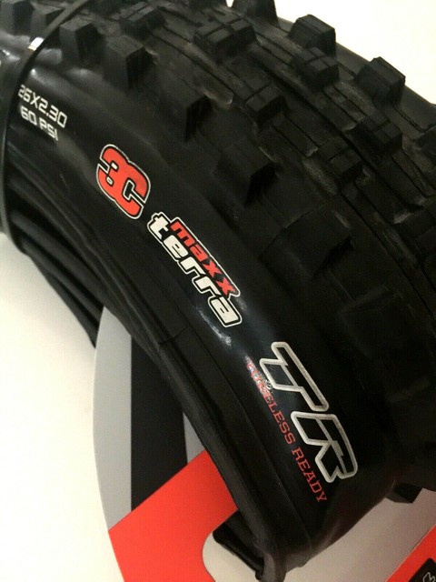 maxxis shorty 26