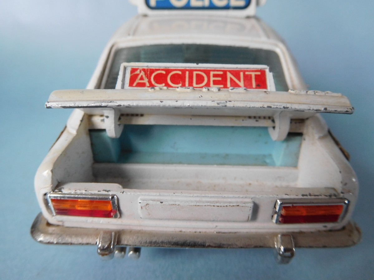 Dinky Toys Rare 1:25 Scale Mark 1 Ford Capri GXL Police Car (933
