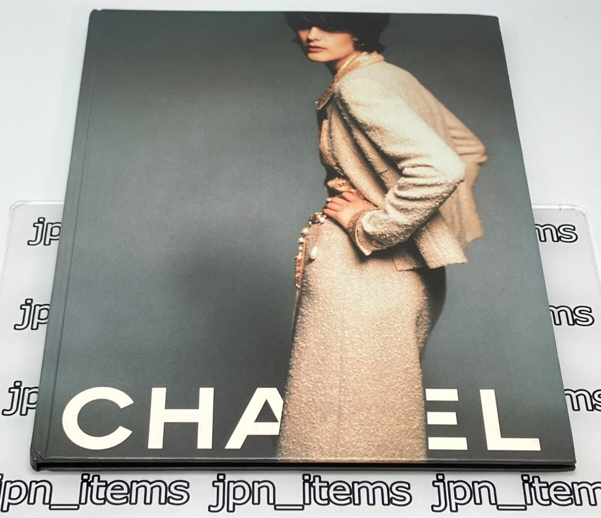 CHANEL Catalog Book FALL - WINTER 1996 - 1997 COLLECTION From