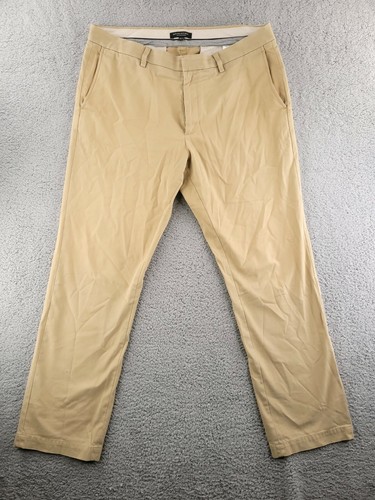 Banana Republic Emerson Chino Pants 