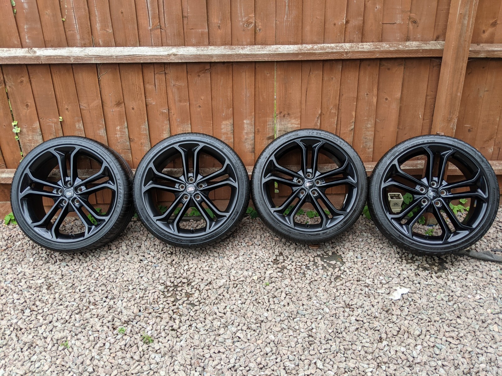 Genuine 19 Inch Ford Focus ST Alloy Wheels Mondeo Transit Kuga Volvo tyres 5x108 eBay