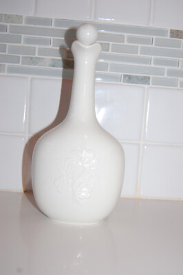 VINTAGE ROYAL COPENHAGEN DENMARK WHITE PORCELAIN FLORAL EMBOSSED