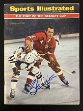 Stan Mikita Signed Sports Illustrated 4/25/66 NoLabel Hockey Blackhawks Auto JSA