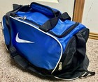 NIKE Gym Sports Duffel Bag Blue Black Nylon Handle Gym Shoulder Strap Clean Nice — photo 3