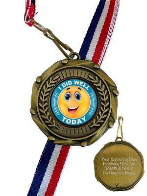 I Did Well Today Happy Face School 45 mm Kombi Medaille & Band Gravur kostenlos