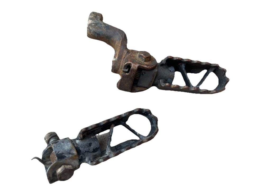 Yamaha YZ 1978 125 estriberas YZ125E 2K6 Foto 2 de 4