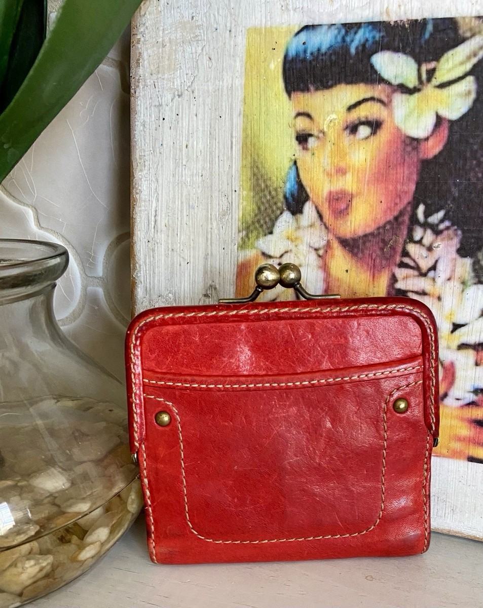 🔴 COACH GIGI 65TH ANNIVERSARY RED LEATHER KISSLOCK TRIFOLD WALLET