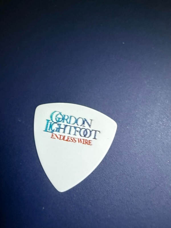 ((( GORDON LIGHTFOOT ))) guitar pick VERY RARE #1
