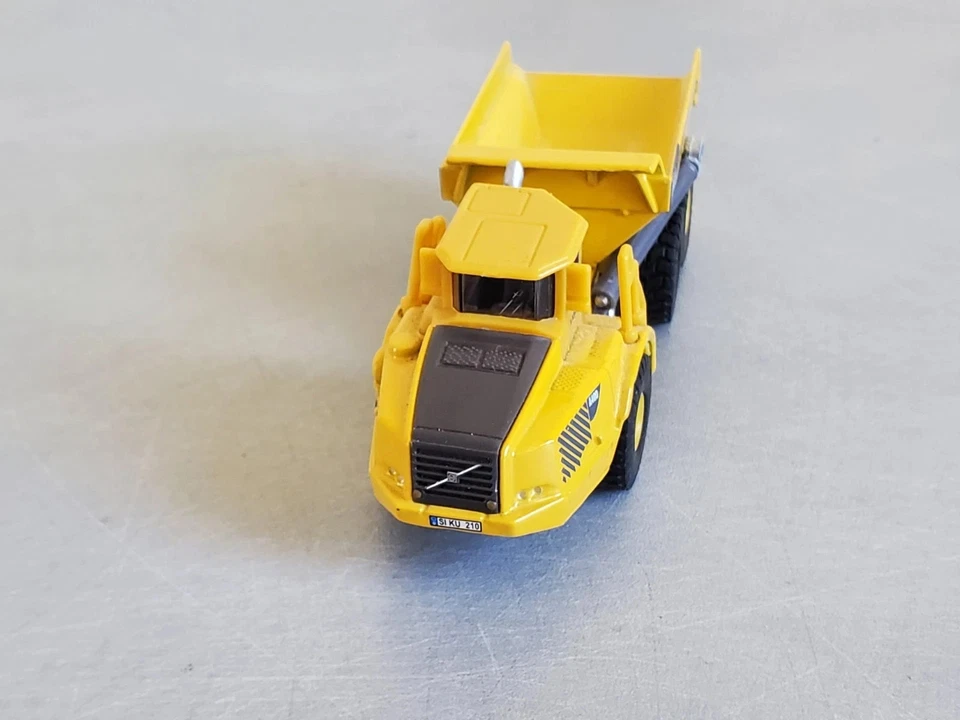 Siku 1/87 Volvo A40D Dumper Articolato – Camion Benne Cantiere – Rif. 1877 HO - Immagine 3 di 4